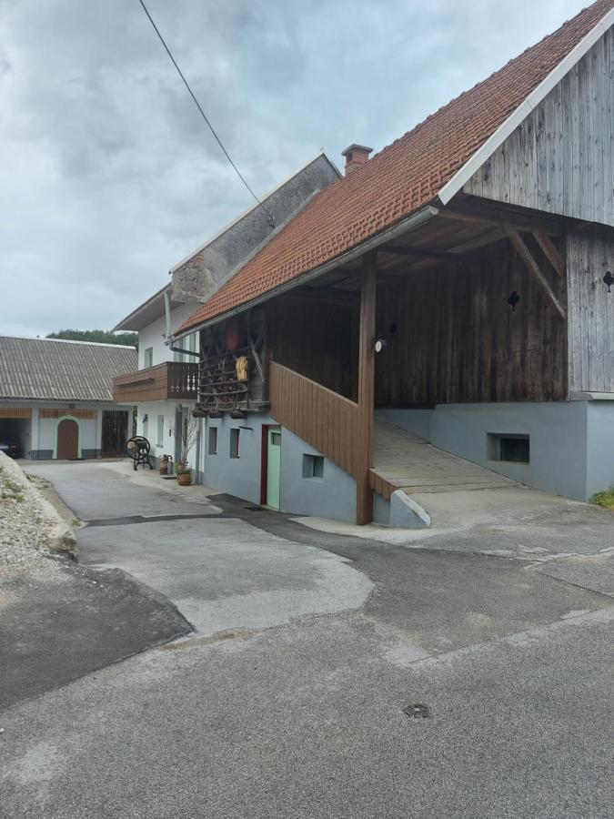 Pr' Sovarjo Zgornje Gorje Exteriör bild