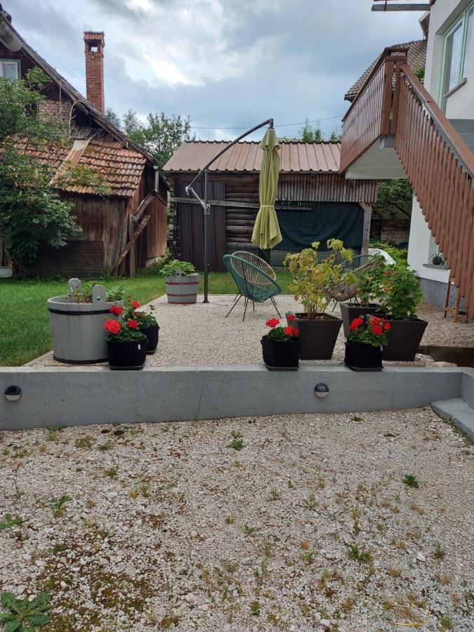 Pr' Sovarjo Zgornje Gorje Exteriör bild